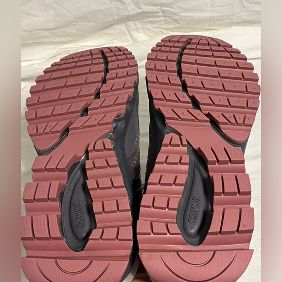 K-Swiss Tubes Sneakers – Women’s Athletic Shoes Size US 9 – Retro - Streetwear - Picture 5 of 7